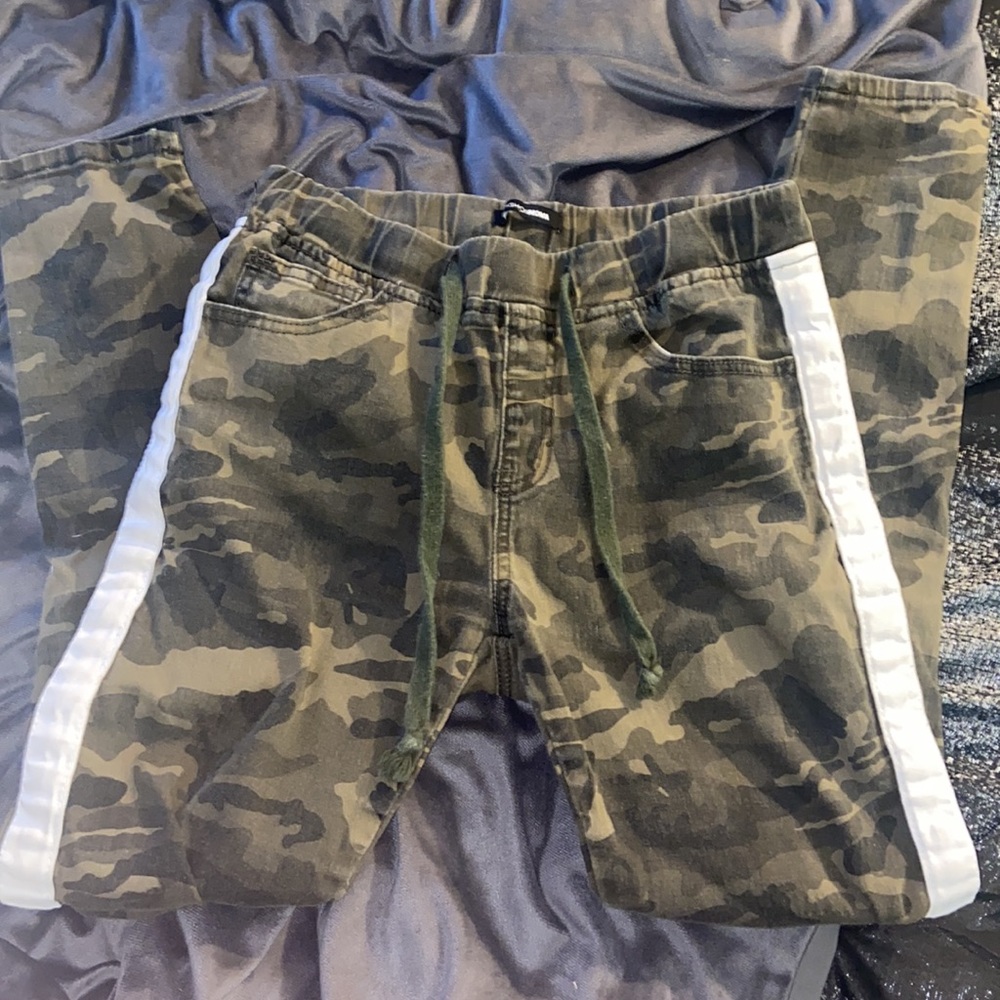 Fashion nova army joggers